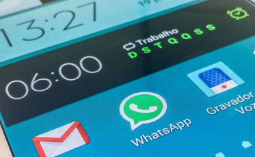 WhatsaApp é principal fonte de informação do brasileiro, diz pesquisa