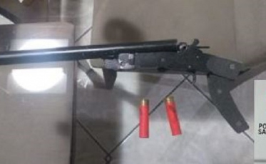 Arma de fogo artesanal é apreendida e homem é preso em briga de casal