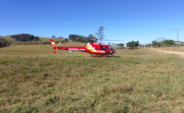Motociclista é encaminhado ao hospital após colisão frontal na SC-436