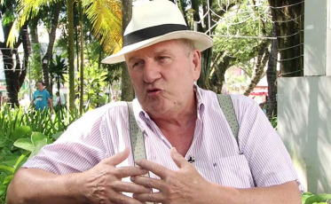 Archimedes relembra a história da Tribuna