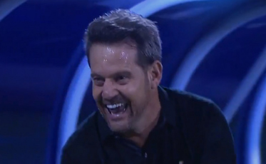 “Clássico não se joga, clássico se ganha”, diz Argel