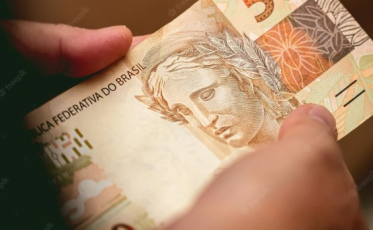 Servidora que transformou órgão público em balcão de negócios é condenada no Sul de SC