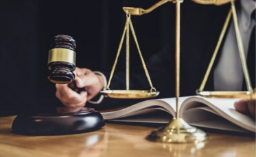 Agentes prisionais que levaram detento para visitar familiares são condenados em Tubarão