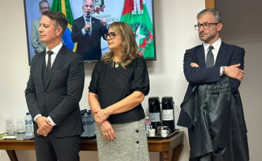 Tribunal de Justiça empossa três novos juízes de direito de 2º grau em SC
