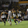 Criciúma visita o Athletic para disparar no topo da Série B