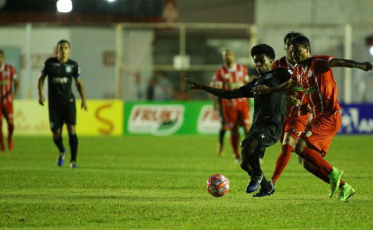 Quem vai cair no Catarinense?