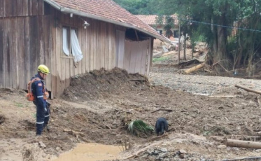 Equipes do Governo continuam trabalhos no Alto Vale do Itajaí