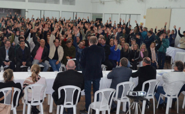 Discussão sobre fornecedora de energia na região agrícola reuniu mais de 500 pessoas