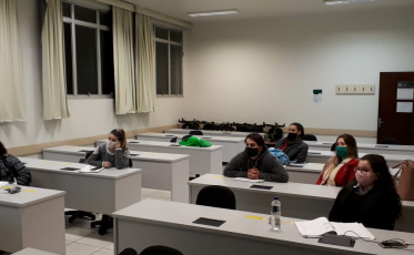 Exemplo da Santa Luzia Molduras é tema em aula da Extensão Satc