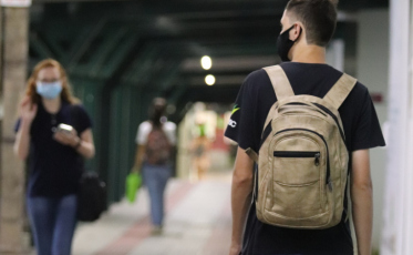 Acadêmicos da Unesc voltam às aulas depois de dois anos de pandemia