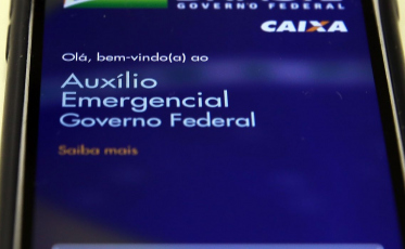 Caixa paga auxílio emergencial a nascidos em dezembro