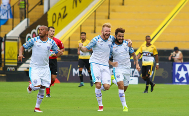 Avaí recebe o Criciúma para continuar sonhando com a final