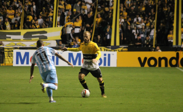 E deu Tigre na estreia: 1 a 0 contra o Londrina (VÍDEOS)