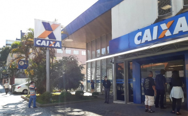 INSS começa a pagar hoje 13º salário de aposentados e pensionistas