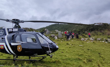 Ferido em trilha, homem precisa ser regatado com helicóptero