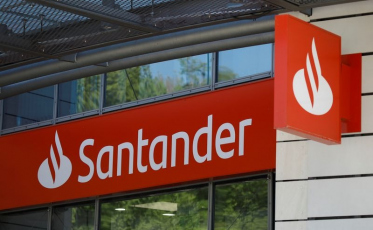 Santander afirma que ressarcirá clientes por cobranças causadas por falha nos sistemas