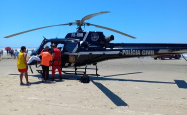 Duas pessoas se afogam em Balneário Arroio do Silva e helicóptero é acionado