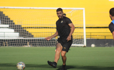 Criciúma já teve seis cartões amarelos e três vermelhos por reclamações