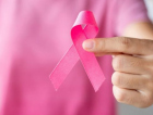 Outubro Rosa: mês de alerta para diagnóstico precoce do câncer de mama e de colo do útero