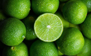 Os perigos dos shots de limão matinais para os dentes: como minimizar o impacto 