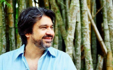 Morre o fundador do grupo Kid Abelha