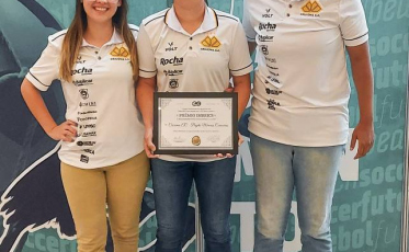 Projeto Meninas Carvoeiras recebe prêmio de responsabilidade social e sustentabilidade 