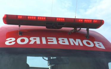  Bombeiros arrecadam doces para doar às crianças no Natal