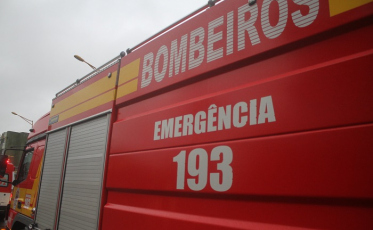 Motociclista fica ferido em acidente na 