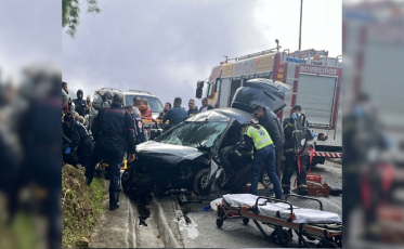Acidente na Serra do Rio do Rastro deixa quatro feridos e interdita rodovia