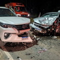 Homem morre após batida frontal entre carro e caminhonete em Içara