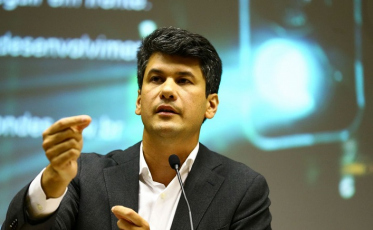 Coronavírus: BNDES anuncia R$ 2 bilhões de crédito para área da saúde