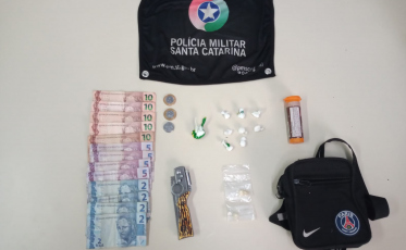PM apreende crack e cocaína e dupla é presa em Criciúma