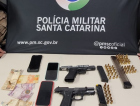 Com armas e munições, cinco homens são presos em bar de Criciúma