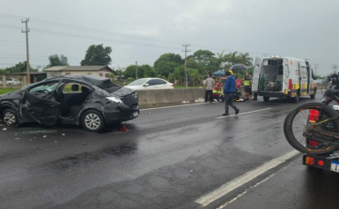 Mulher morre em capotamento na BR-101
