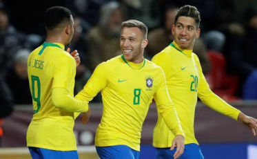 Brasil vence último amistoso antes da Copa América