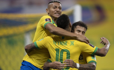 Após impasses e crises internas, Brasil estreia na Copa América neste domingo