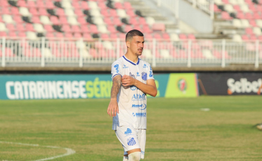 Bruno Ritter destaca foco em jogo contra o Inter de Lages