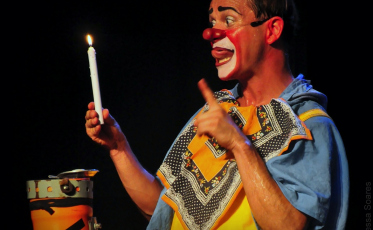 Forquilhinha abre o 4º Festival Nacional de Teatro Revirado nesta segunda-feira