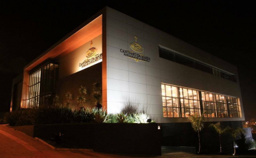 Restaurantes esperam retorno lento de clientes