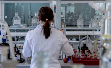 Cientistas descobrem molécula que poderá tratar câncer de ovário