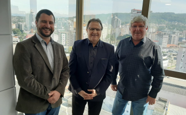 Educação, tecnologia e emprego nas perguntas entre os candidatos (VÍDEO)