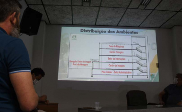 Candidatos assumem compromissos com o Hospital São Donato