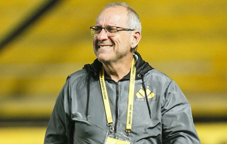 Criciúma deve anunciar novo técnico ainda nesta quarta-feira