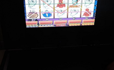 Caça níquel é apreendido em estabelecimento de Içara