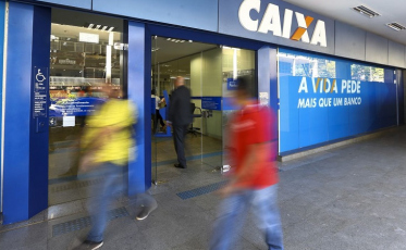 Caixa e BB iniciam nova fase de pagamento do PIS/Pasep