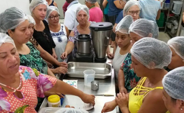 Prefeitura qualifica cozinheiras da rede municipal de ensino de Criciúma
