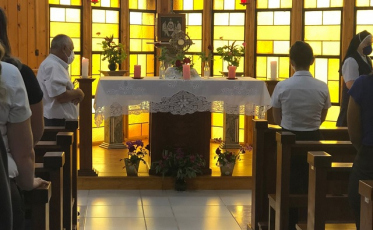 Hospital São José realiza missa pedindo paz no mundo