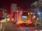 Carro capota e interdita rua no Centro de Criciúma