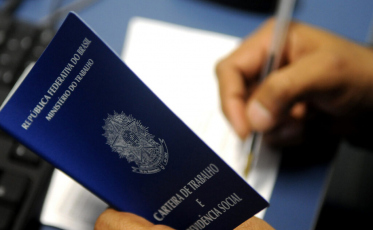 Retomada da economia resulta na geração de mais de sete mil novos empregos em SC