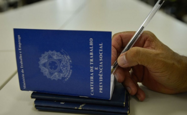 Indicador Antecedente de Emprego sobe pela sexta vez, diz FGV